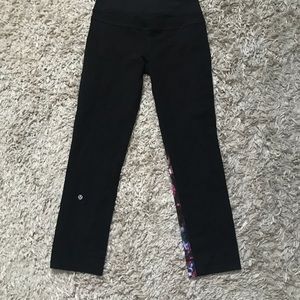 Athletic Leggings By Lululemon In Floral Print, Size: 10 main image 0